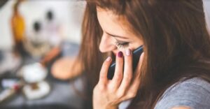 Mijn vrouw is een maand weggegaan om zich te concentreren op haar kunst – toen kreeg ik een anoniem e-mailbericht met de tekst: 'Je verdient het om de waarheid te weten'.