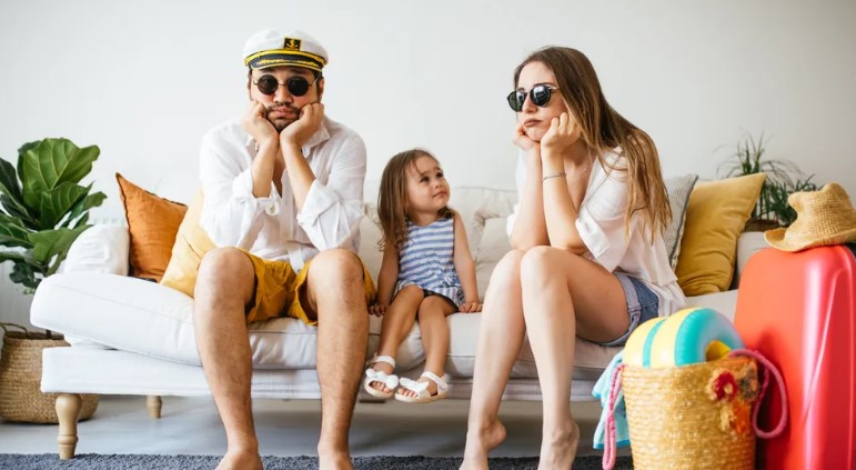 Mijn familie sloot me uit van de vakantie, zodat ik op hun kinderen kon passen – Ik heb ze een goede les geleerd.
