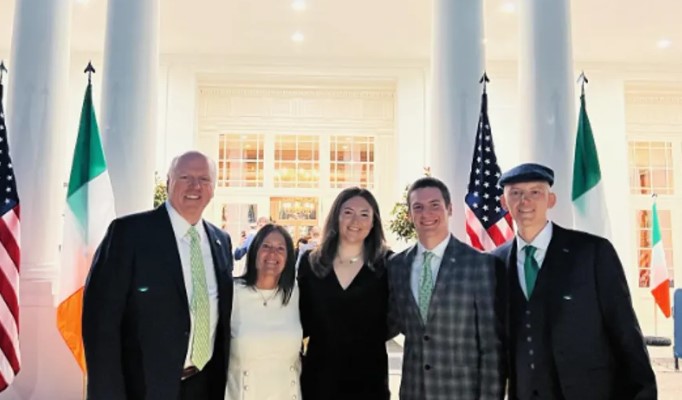 Voormalig New Yorks afgevaardigde Joe Crowley’s zoon, Cullen, overleden op 25-jarige leeftijd – details