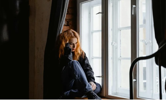 Mijn vrouw vertelde me om mijn dochter te verlaten en een paar weken weg te gaan - Toen ik ontdekte waarom, maakte het me sprakeloos.