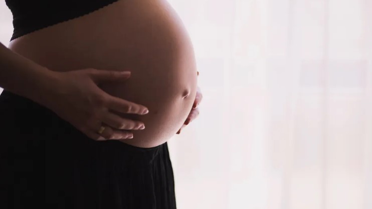 Mijn man dacht dat ik niets deed terwijl ik thuis was met onze vijf maanden oude baby, totdat ik een week van huis wegging – mijn verhaal