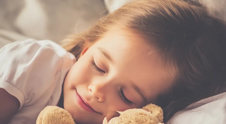 Een dagje weg van een vrouw verandert in de grootste angst van een moeder na een telefoontje van school — Verhaal van de dag