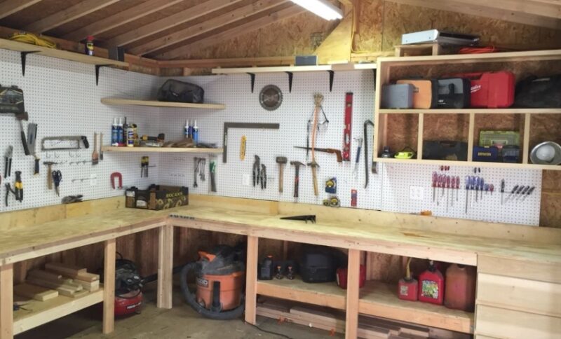 Mijn vader kon alles maken. Niet omdat hij een opgeleide ingenieur of timmerman was – hij was gewoon iemand die opgroeide met meer problemen dan geld en leerde dat oplossingen overal te vinden zijn.