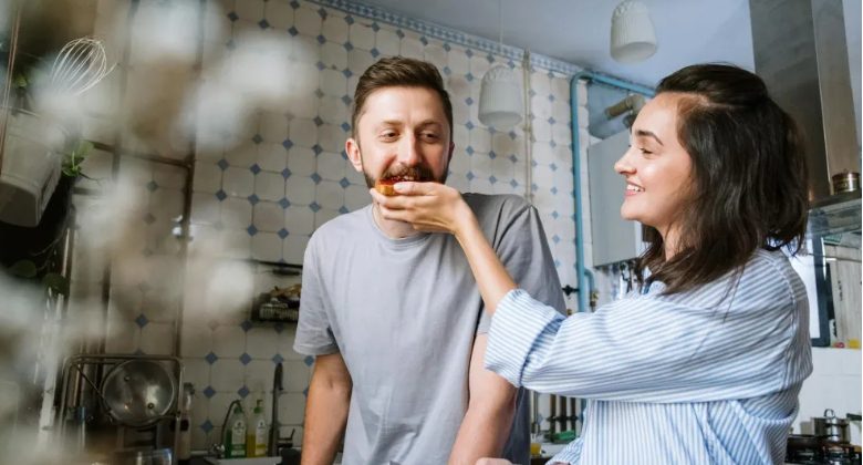 Mijn man verdween 40 jaar geleden – Toen ik hem terugzag, zei hij huilend: "Je hebt geen idee wat mij is overkomen."