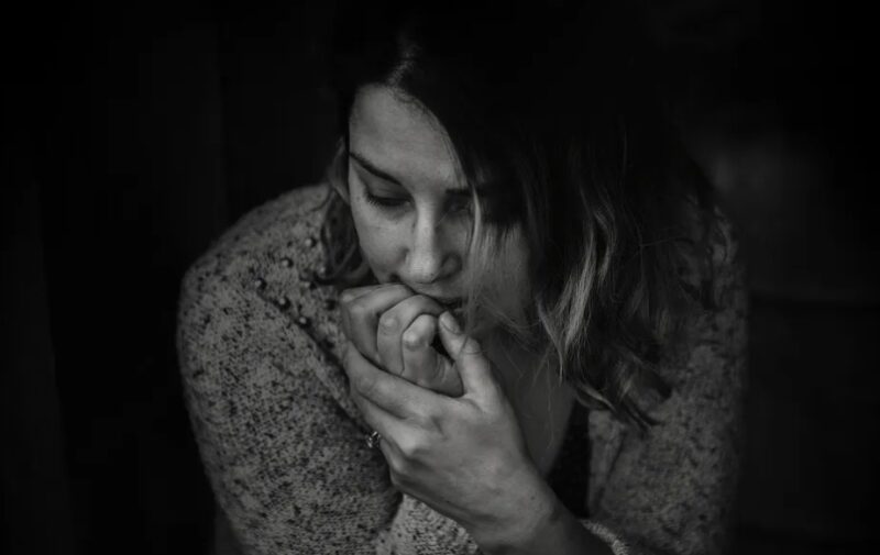 Ik beviel van een kind na 20 jaar wachten en behandelingen — toen mijn man hem zag, zei hij: "Weet je zeker dat hij van mij is?"
