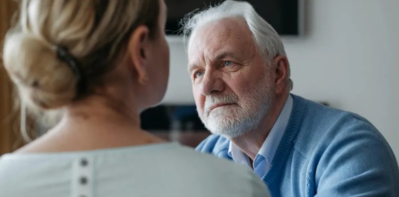 Mijn vader nam tijdens zijn toost de eer op zich voor het betalen van mijn bruiloft – maar het was mijn stiefvader die alles betaalde.