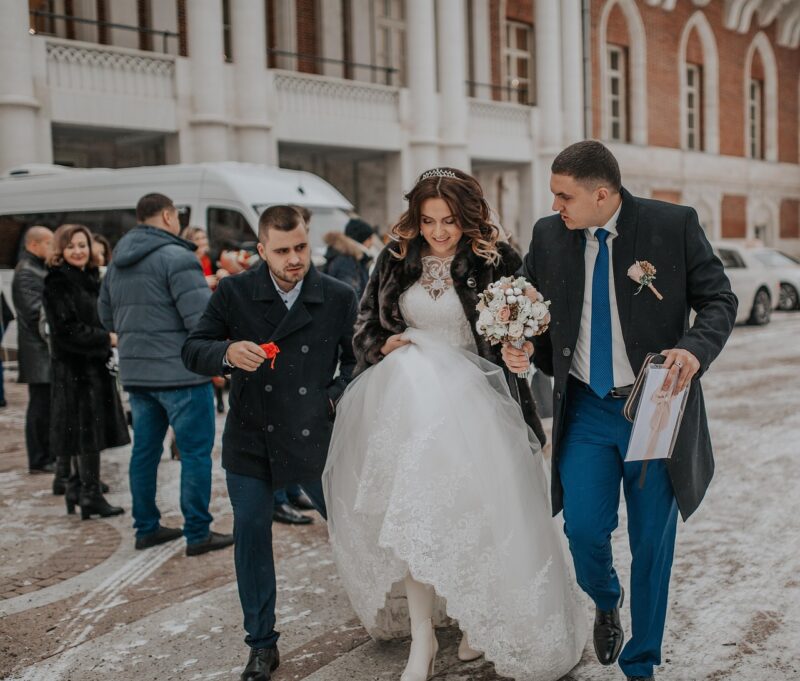 Mijn zus bracht mijn ex naar mijn bruiloft en ik was verbluft, maar toen veranderde haar toespraak alles – Verhaal van de dag