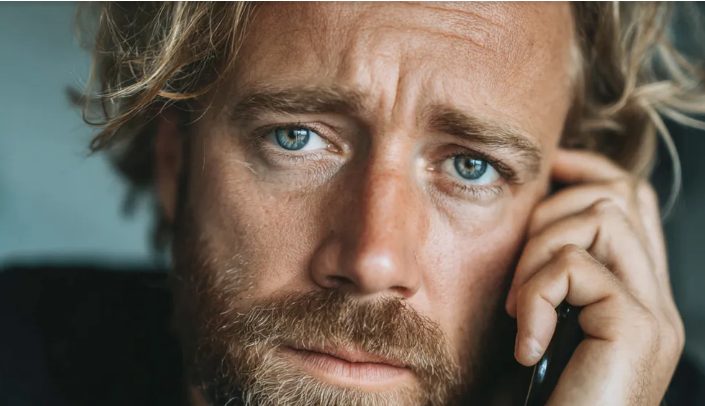Mijn schoonmoeder had chemotherapie nodig – een jaar later ontdekte ik waar het geld werkelijk naartoe was gegaan.