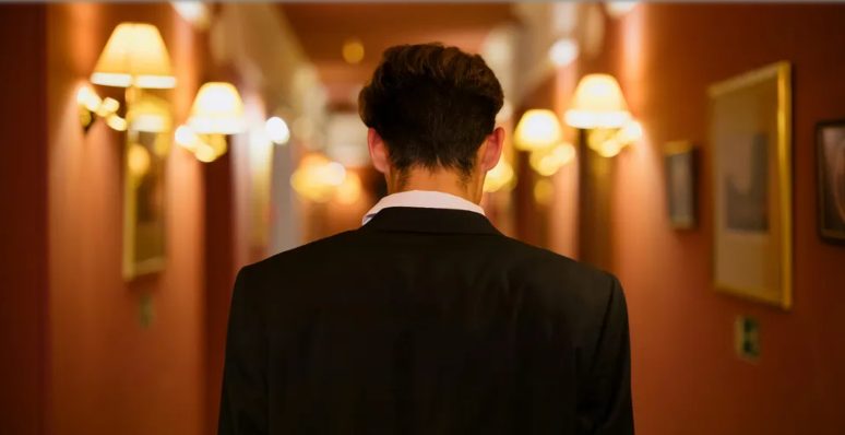 Mijn werkloze man heeft stiekem huurgeld van mijn gehandicapte zus, die bij ons woont, gepakt – grote fout