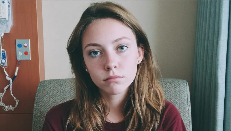 Mijn zus stal de erfenis van mijn vader om haar extravagante bruiloft te betalen – maar ik kwam met een "cadeau" dat ze niet had verwacht.
