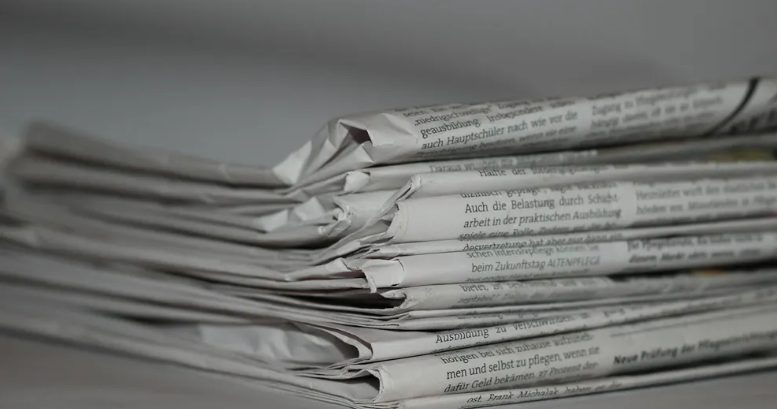 Ik dacht dat mijn vader mijn moeder bedroog na mijn afstuderen – maar wat hij werkelijk verborgen hield, maakte me sprakeloos.
