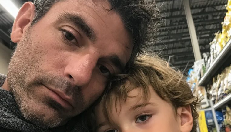 Mijn man verliet me voor zijn yogalerares, die hem hielp “zijn innerlijke kind te helen” – vier jaar later zag ik hen weer en kreeg ik bijna medelijden met hem.