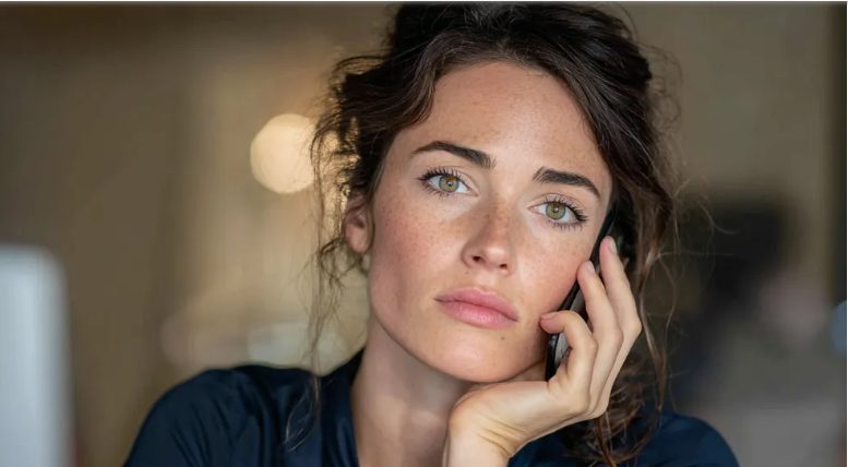 Mijn schoonmoeder had chemotherapie nodig – een jaar later kwam ik erachter waar het geld echt naartoe was gegaan.