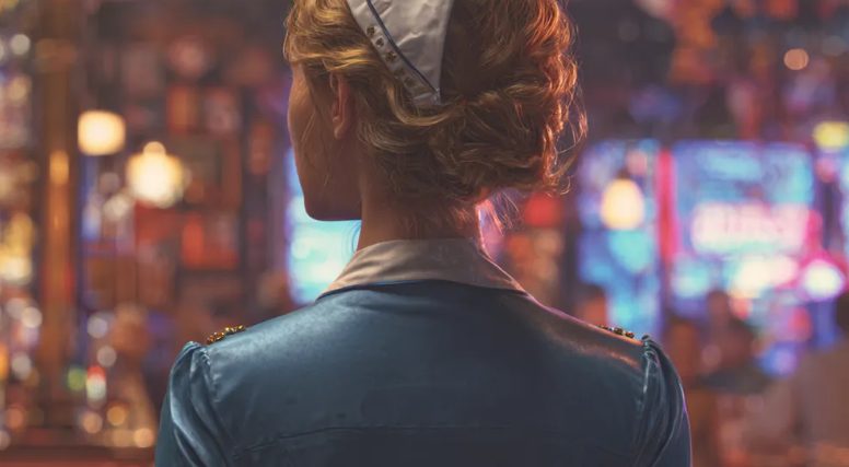 De serveerster zegt tegen mij en mijn kleinzoon dat we het café moeten verlaten – ogenblikken later is ons leven voorgoed veranderd