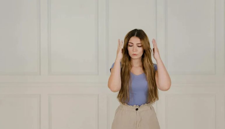 De Armen van het Wonder: De Terugkeer van een Verloren Broer en de Wedergeboorte van de Hoop