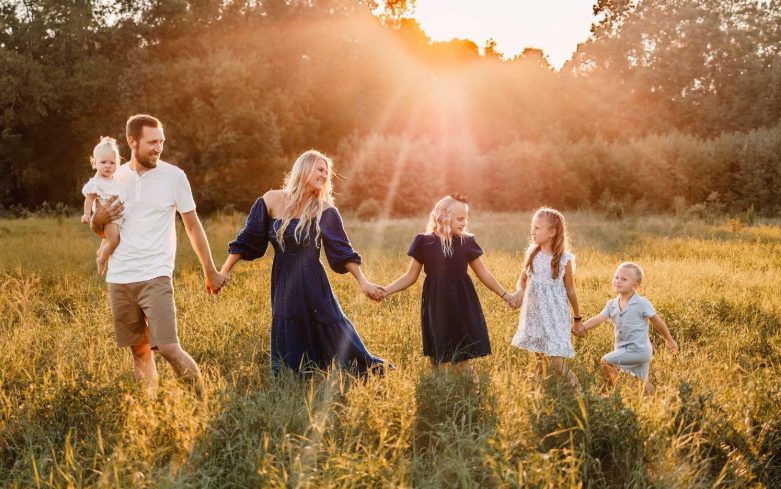 Mijn dochter is twee jaar geleden overleden – vorige week belde de school om te zeggen dat ze in het kantoor van de directeur zat.