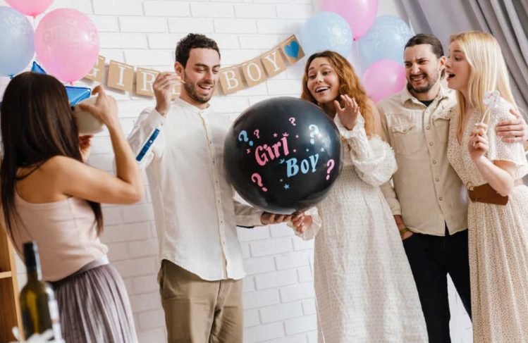 Ik kwam erachter dat mijn man me bedroog terwijl ik zwanger was – dus op ons gender reveal feestje had ik een heel speciale ‘verrassing’ voor hem.