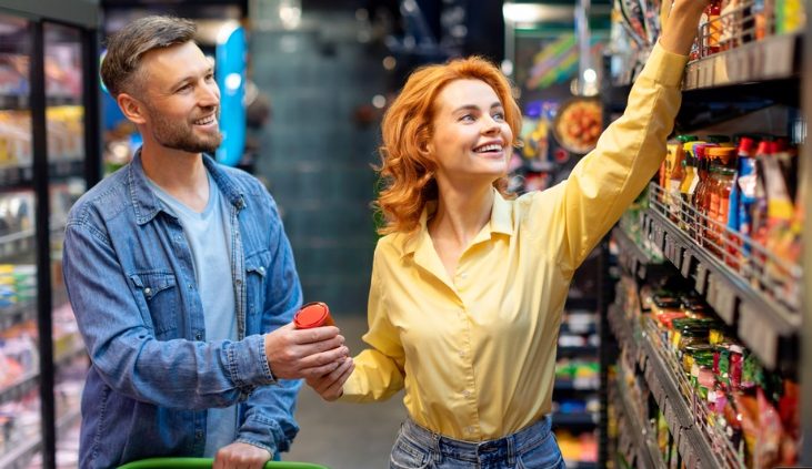 Ik heb een veteraan verdedigd die iedereen in de winkel bespotte – de volgende dag kwam een man in pak naar me toe en zei: "We moeten praten over wat je hebt gedaan."