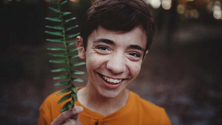 Mijn leerling werd op een adoptiewebsite gezet, dus maakte ik hem deel van mijn eigen voor altijd-gezin.