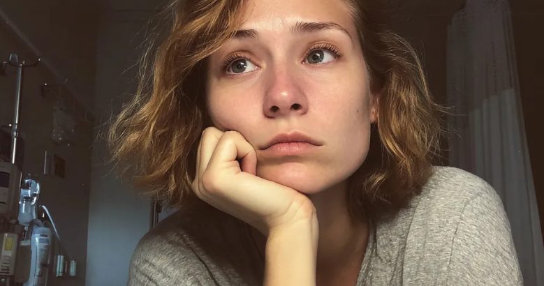 We hebben een baby geadopteerd na jaren van proberen – kort daarna ving ik een telefoongesprek op tussen mijn man en zijn moeder, en dat zette mijn leven volledig op zijn kop.